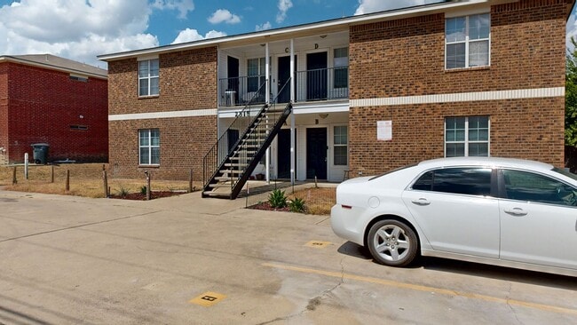 2315 Terrace Dr