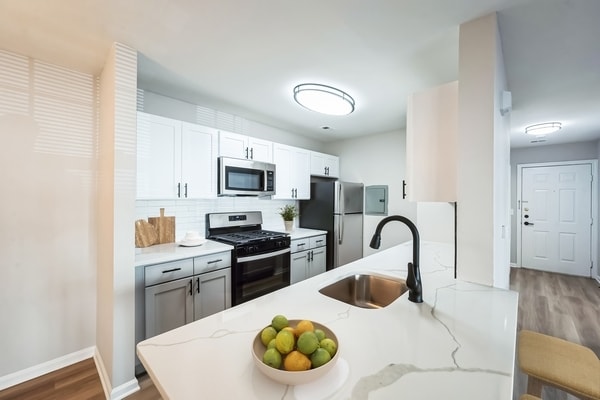 Eagle Rock Apartments at Freehold