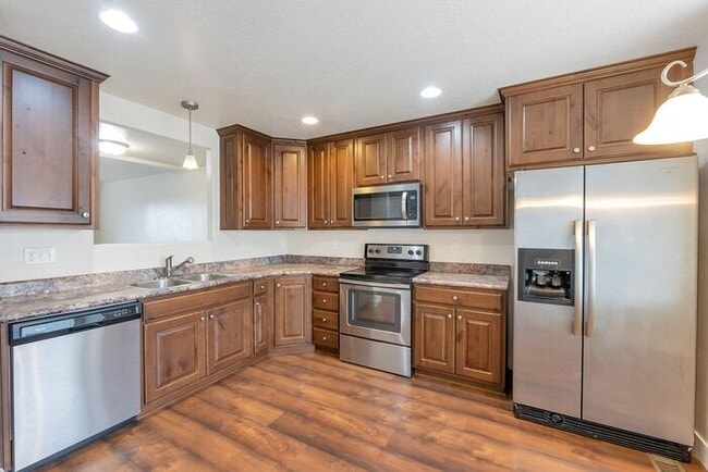 Photo - Gorgeous Provo Townhome