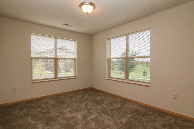 Photo - Metro View Apartments