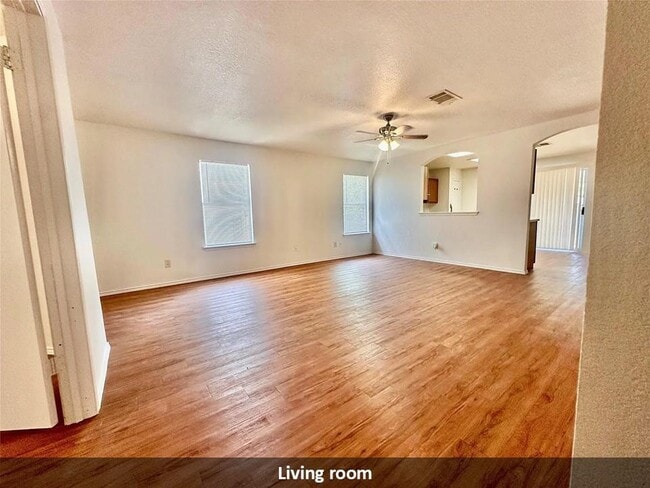 Photo - 17204 Ardisia Dr