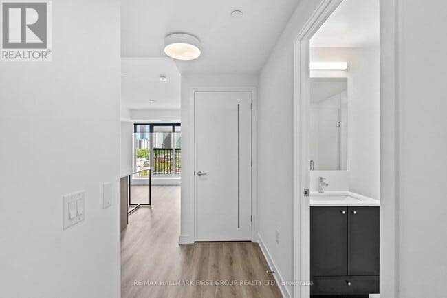 Photo - 30 Dreamers Wy Unit 924