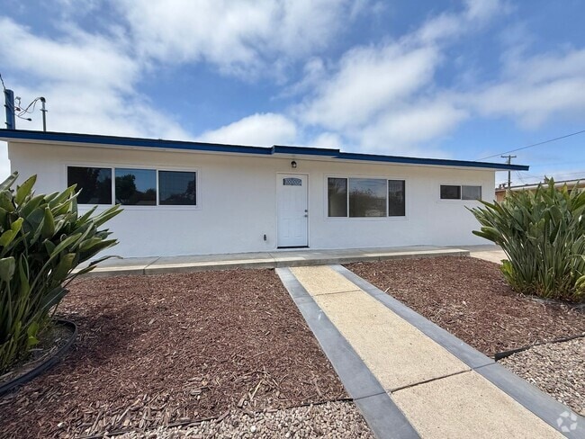 Building Photo - Modern 3 Bedroom Home in Clairemont!!!