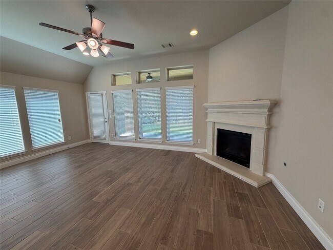 Photo - 103 Wild Garden Ct