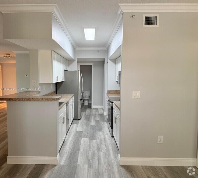 Building Photo - 100 SW 117th Terrace Unit 2207 Rental