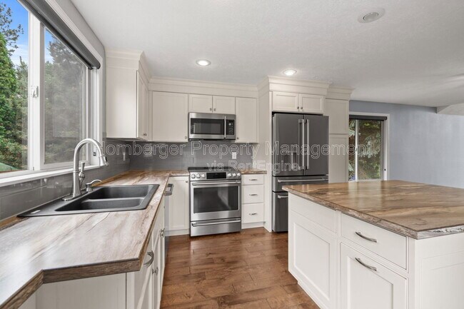 Photo - 3807 S Woodward Rd