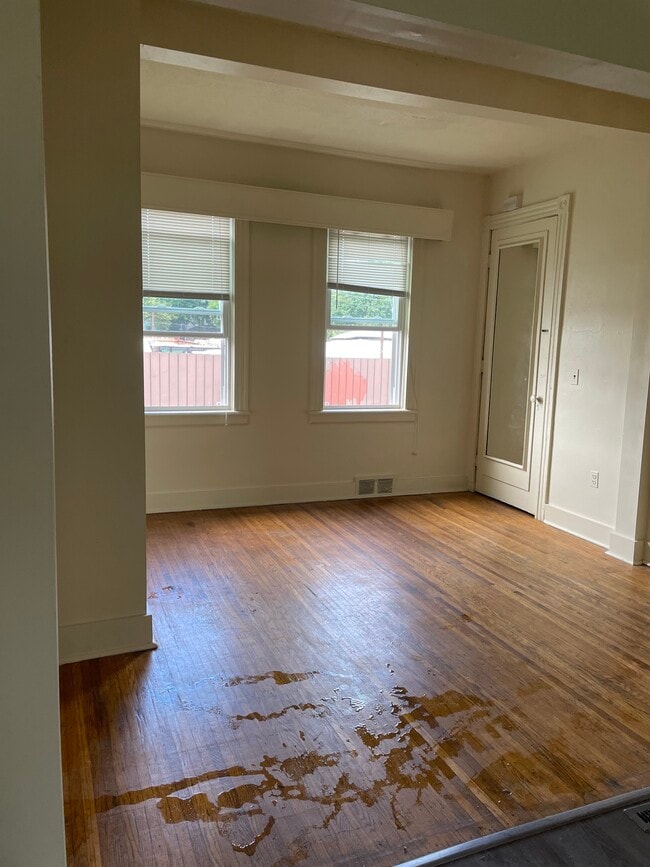 Photo - 15 Walton St