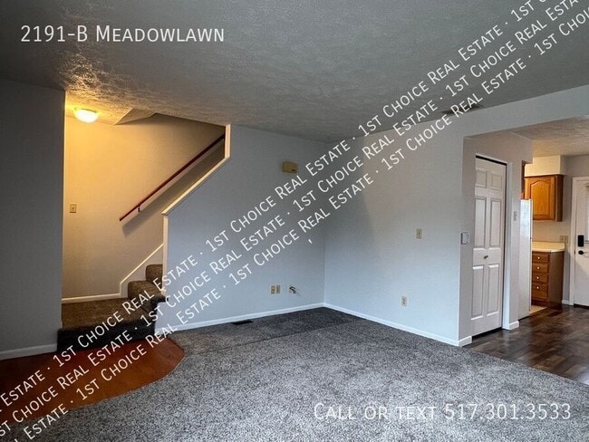 Photo - 2191-B Meadowlawn-