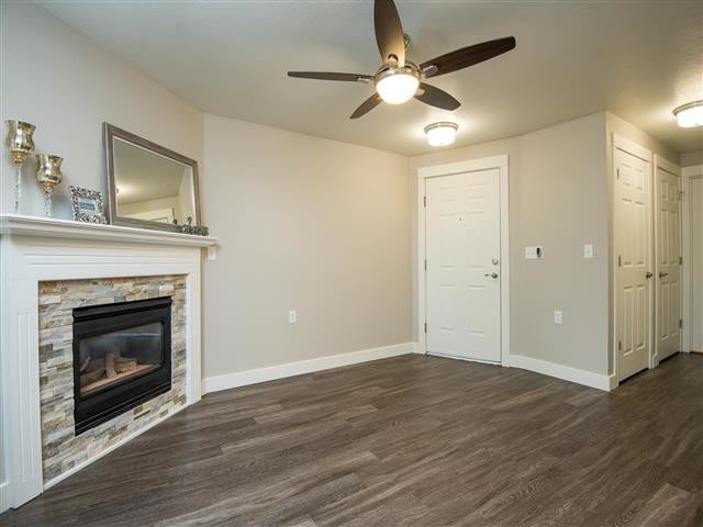 Living Room - Twin Creeks