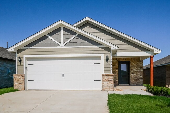 Building Photo - 12721 Carrara Ln