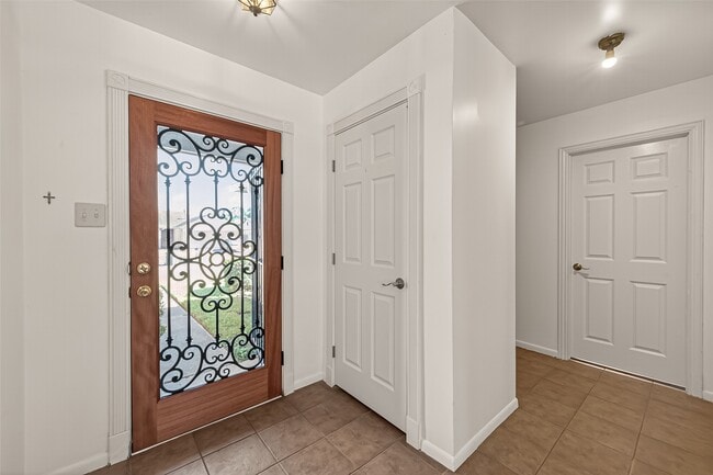 Photo - 2510 Old Fort Rd