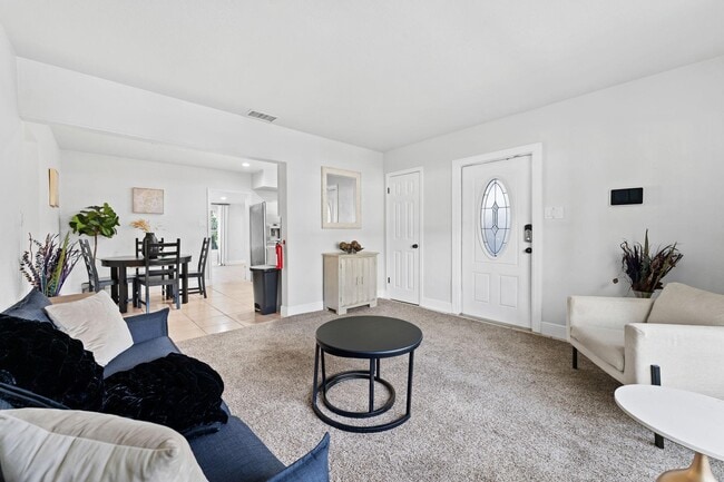 Photo - 4411 Perch St