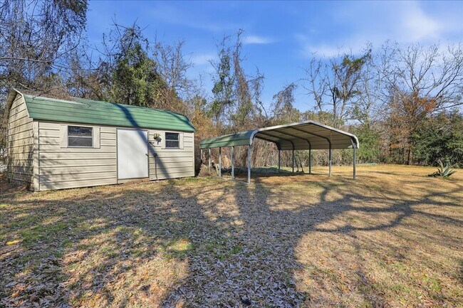 Photo - 165 Loving Dr