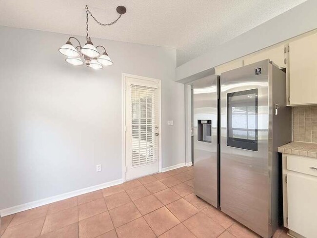 1118 Hardwood Dr