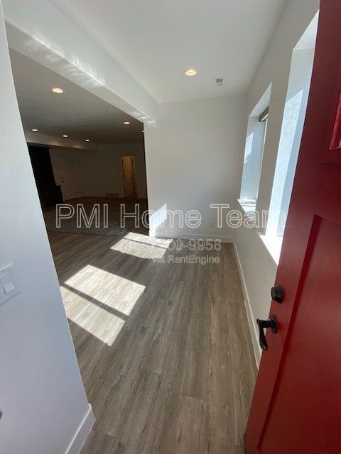 Photo - 1284 Mary Ln