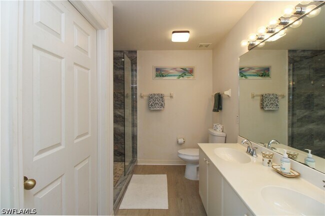 519 Roma Ct Unit 3206