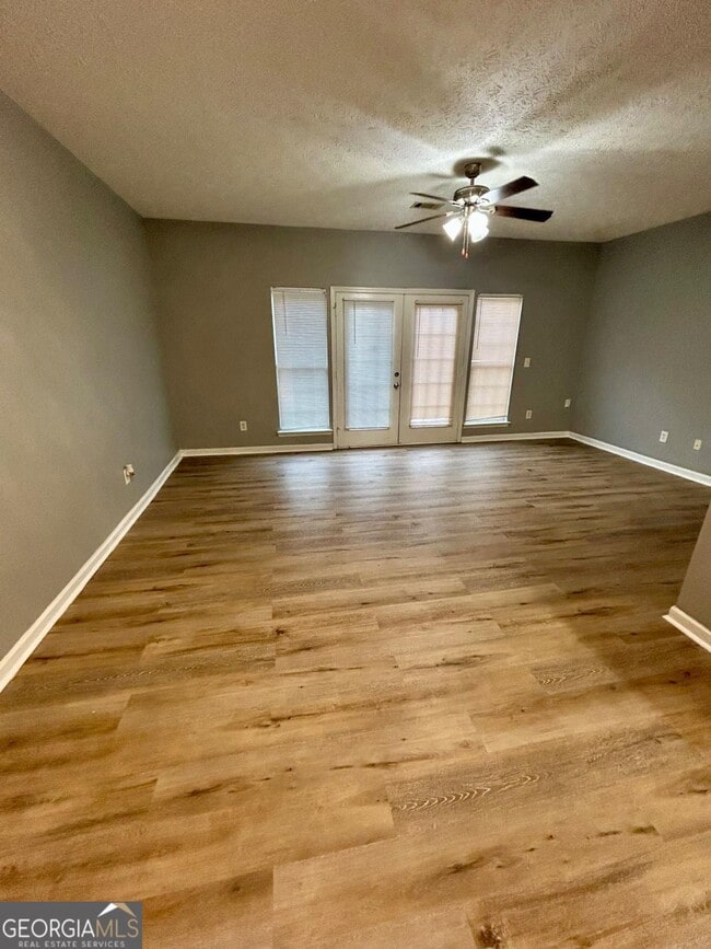 Photo - 4201 High Park Ln