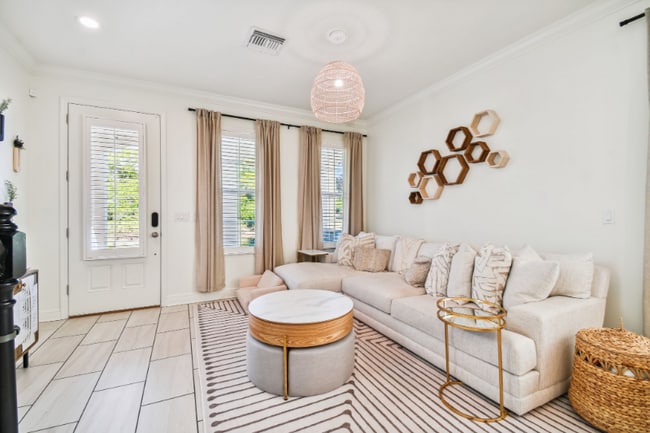 Photo - 105 Cutlass Way