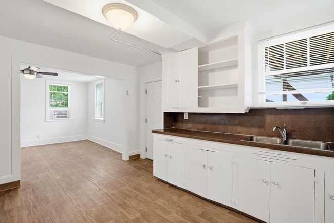Photo - MF 43 - Kelly Avenue Unit MF 43 - 301