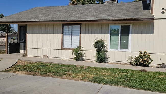 Photo - 1903 Skelton St Apartment Unit 1903 Skelton #101