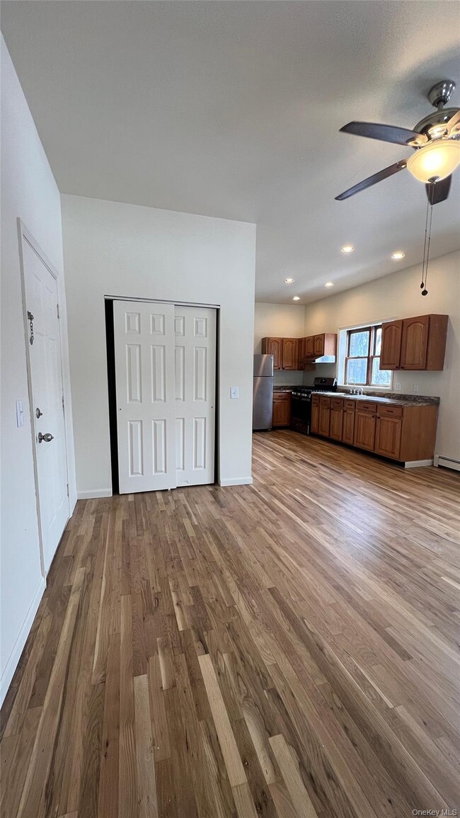 Photo - 74 North St Unit 1