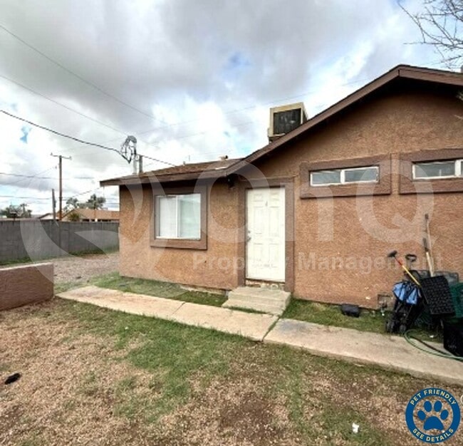 Building Photo - 6 S 31st Ave