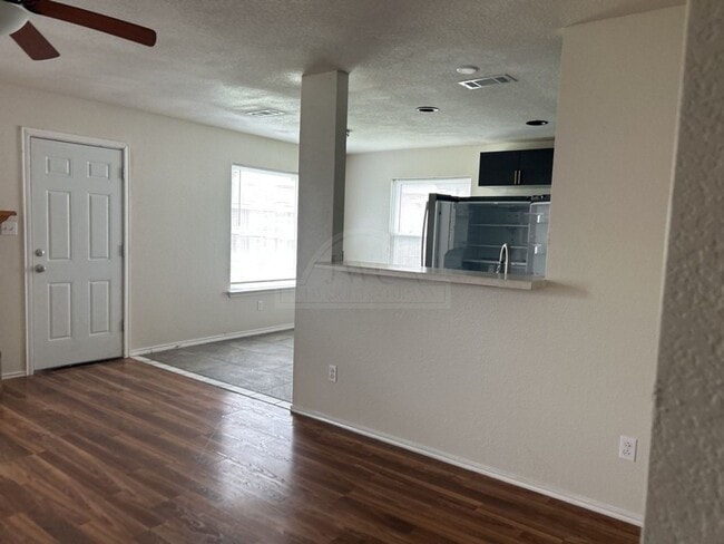 Photo - 2808 Cactus Dr