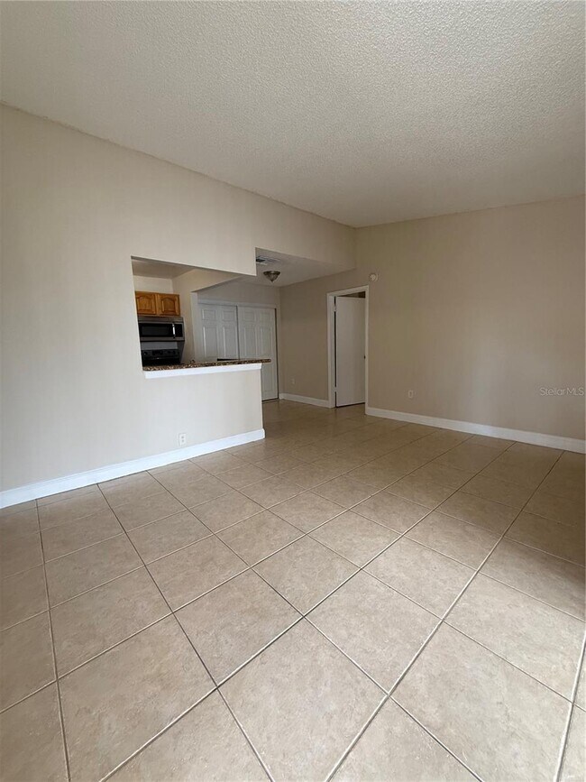 Photo - 3831 Bowline Cir Unit 204