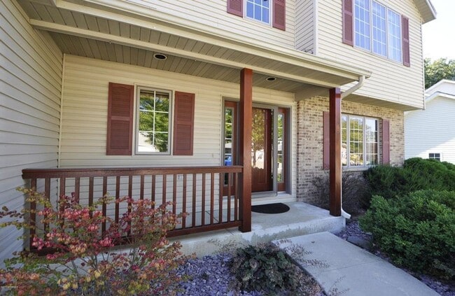 Photo - Southern Woods Comfort