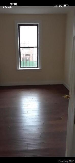 Photo - 1700 Zerega Ave