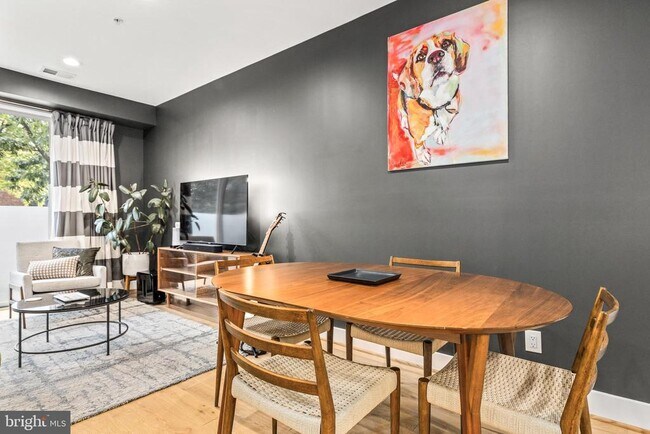 Photo - 2234 11th St NW Unit 101