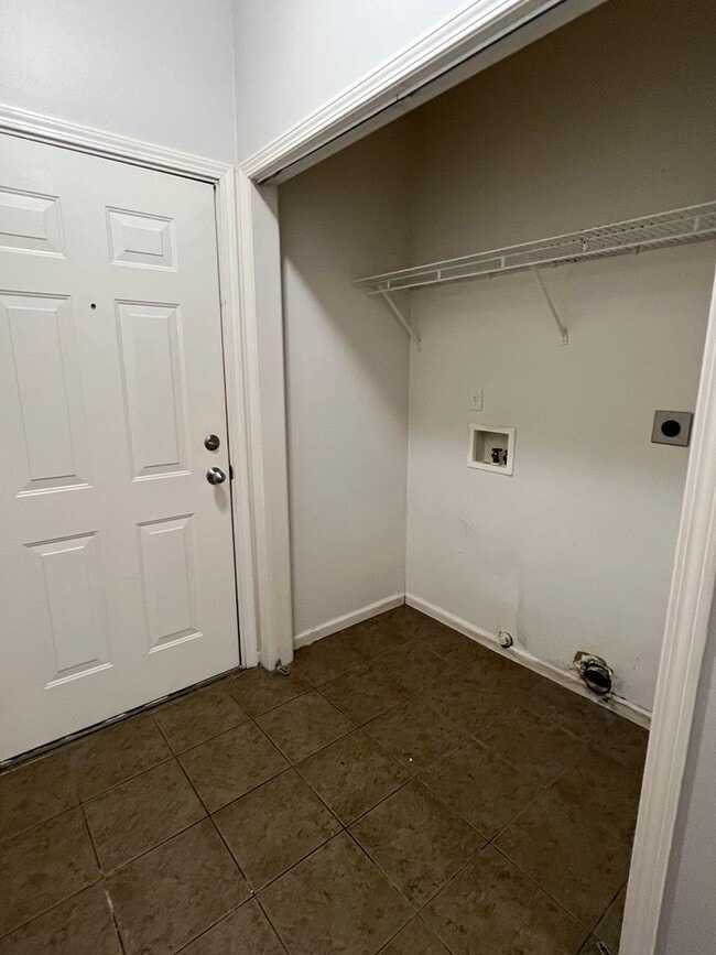 Photo - 1920 Monte Vista Dr Unit 5