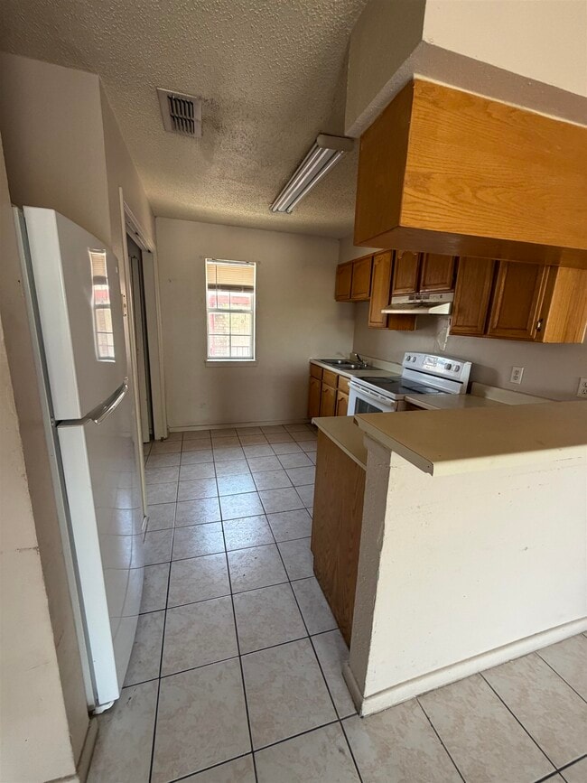 Photo - 2601 Springfield Ave