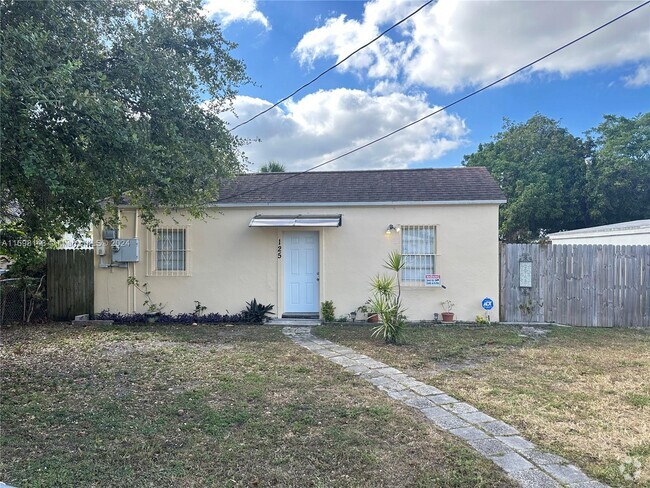 Building Photo - 125 NW 4th Ave Rental