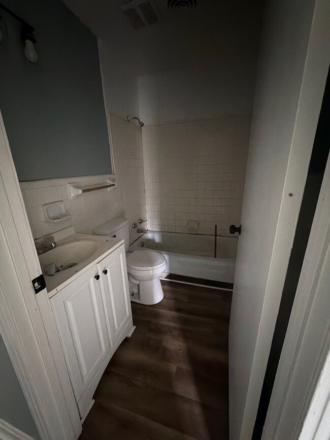 Photo - 150 Tisdale St