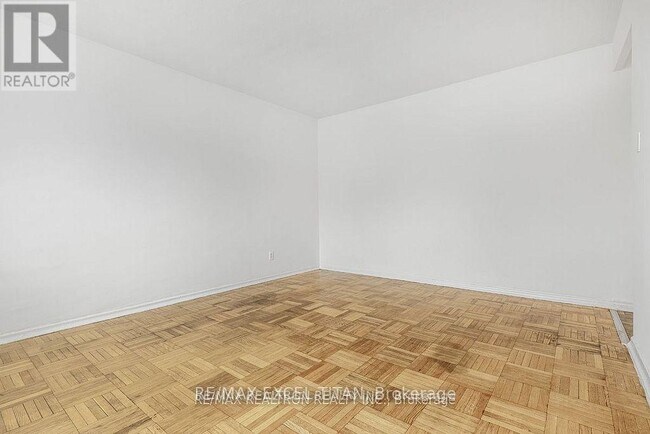 Photo - 156 Kingston Rd Unit 306