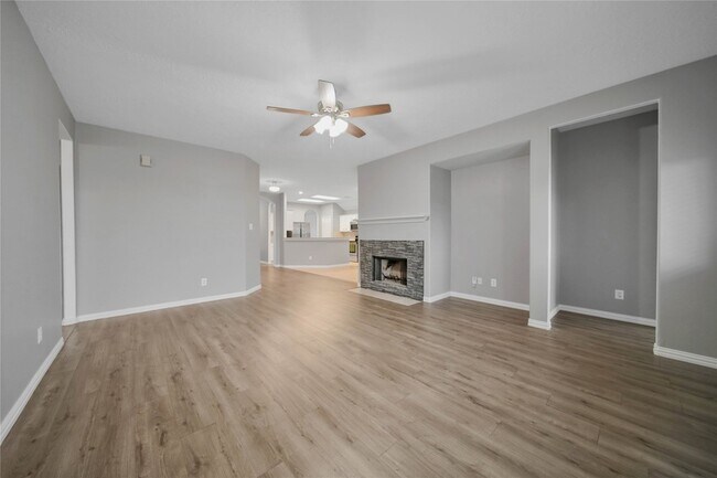Photo - 22028 Knights Cove Dr