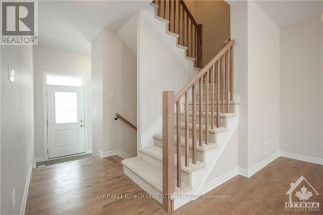 Photo - 72 Focality Cres