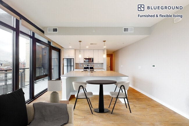 Photo - 555 President St Unidad FL15-ID2549A