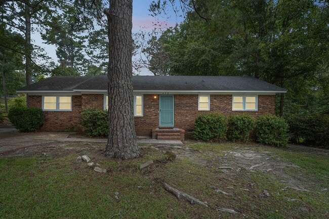 Photo - 628 Mclamb Dr