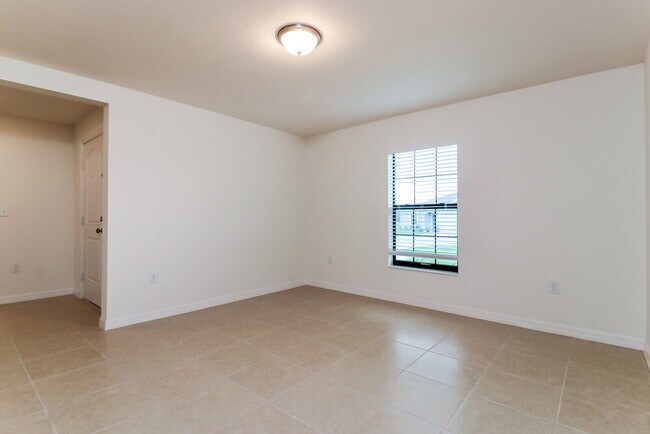 Photo - 4176 High Ridge Ave