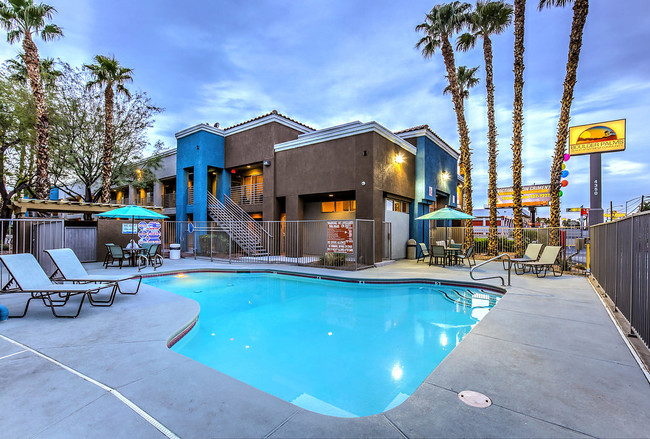 Building Photo - Boulder Palms Rental
