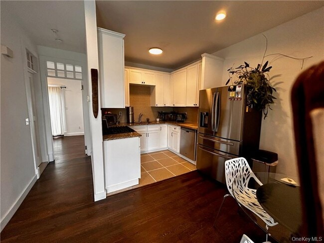 Photo - 530 Piermont Ave