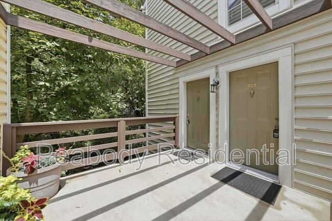 10118 Oakton Terrace Rd