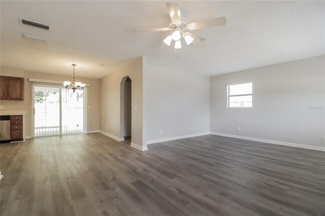 Photo - 1001 Wildwood Blvd