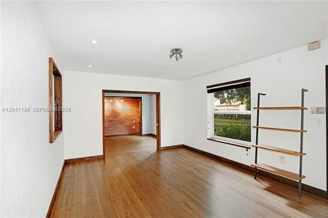 Photo - 221 Camilo Ave