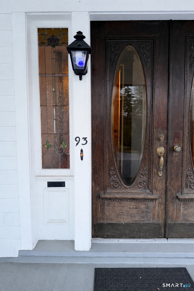 93-95-95 Alpine St