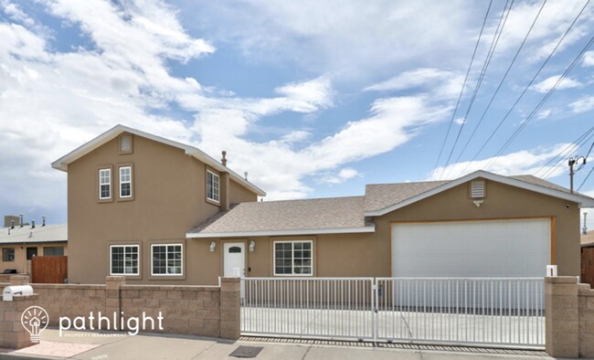 412 Hannett Avenue NE, Albuquerque, NM, 87102 - 412 Hannett Avenue NE, Albuquerque, NM, 87102 House