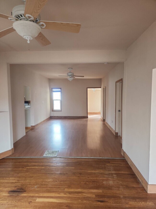 Photo - 2632 Pear St