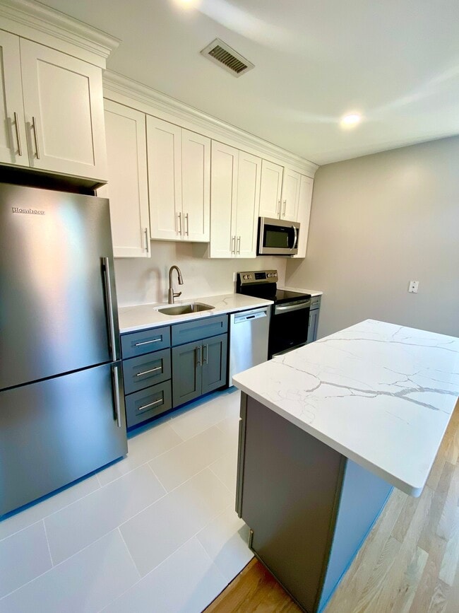 Photo - 155 W Brookline St Unit #5